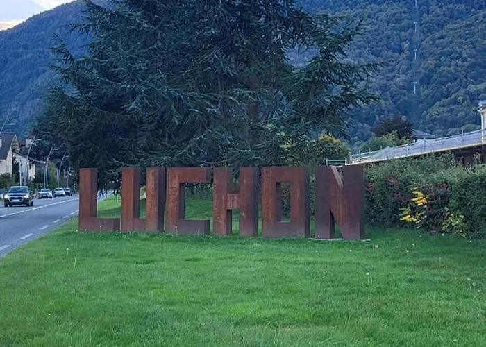 Les Pics Du Courtat 아파트 Bagnères-de-Luchon