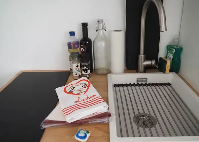 Les Pics Du Courtat Bagnères-de-Luchon