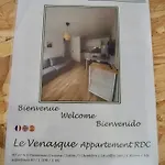 Les Pics Du Courtat Apartment *