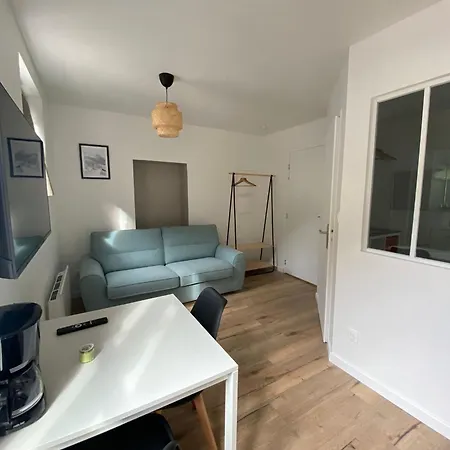 Les Pics Du Courtat Apartment Bagneres-de-Luchon