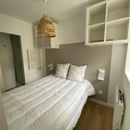 Les Pics Du Courtat Apartment