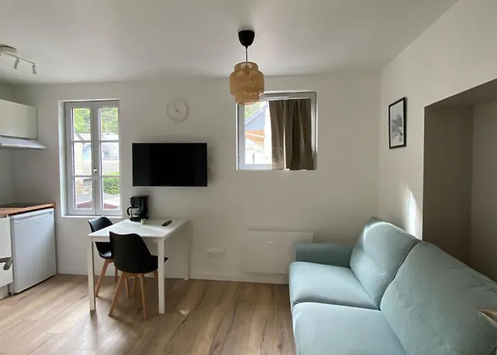 Les Pics Du Courtat Apartamento *